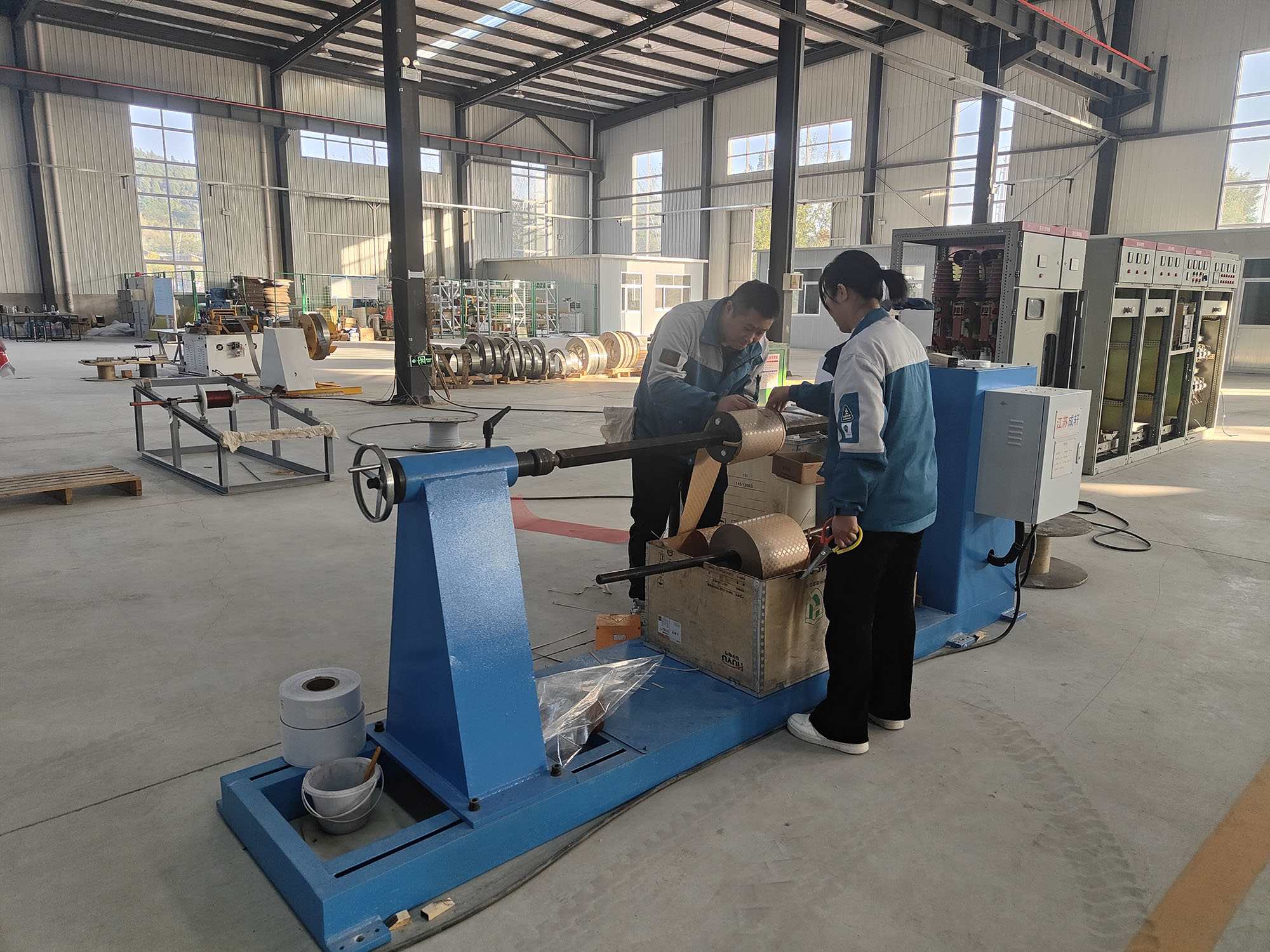 2T horizontal winding machine